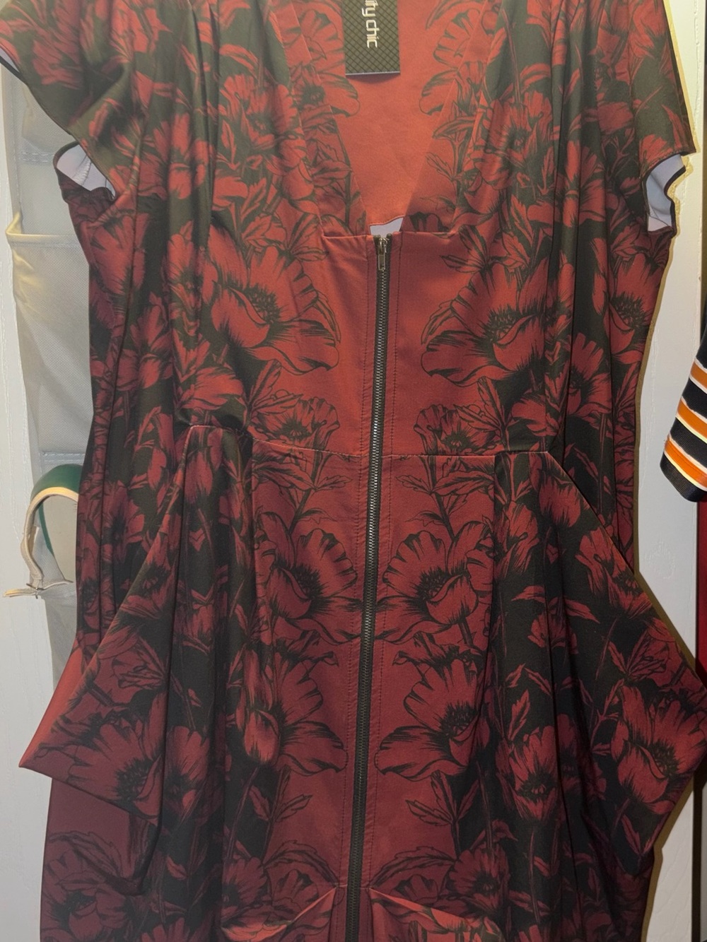 City Chic Front Zip Tunic Dress red black Botanical M/18 NWT